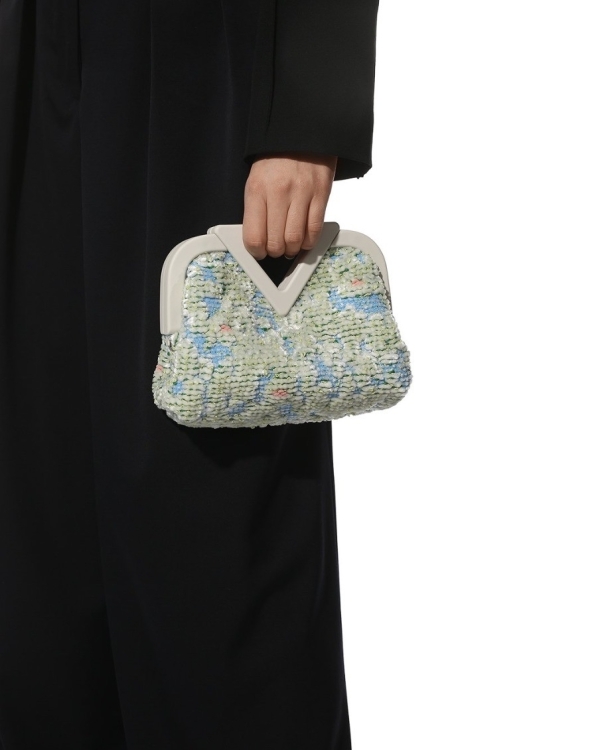 Подборка недели: 20 нарядных сумочек для свадьбы