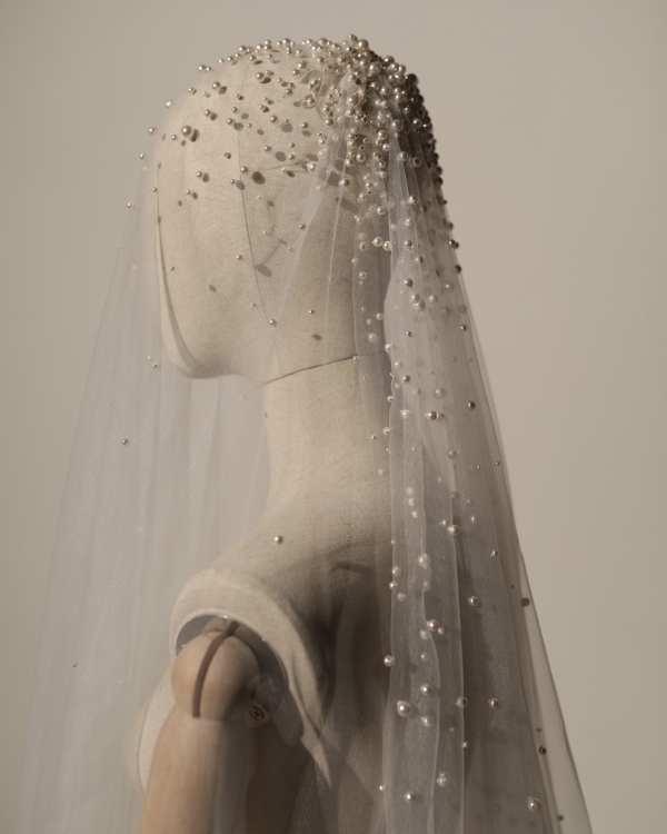 Неклассические фаты для современных невест