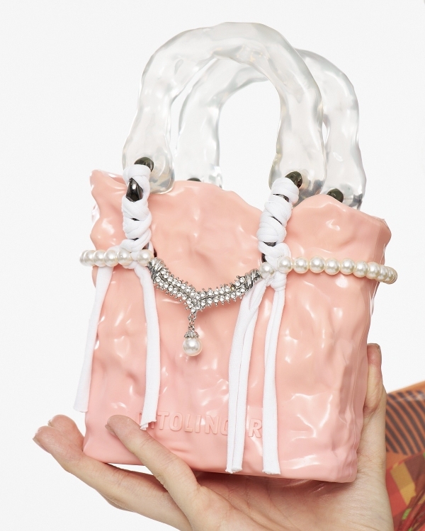 Подборка недели: 20 нарядных сумочек для свадьбы