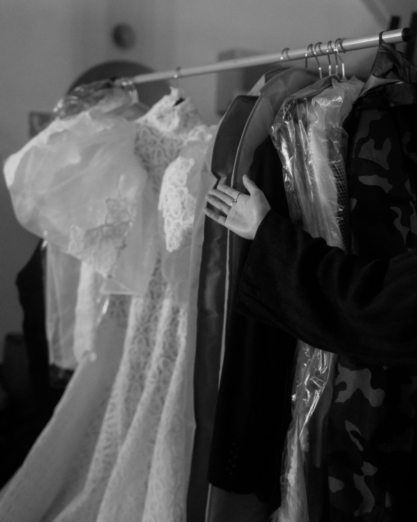 Свадебная церемония в готическом соборе и камерный