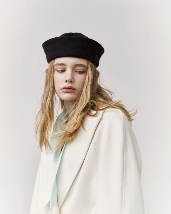 Модные шапки: что носить осенью/зимой 2022