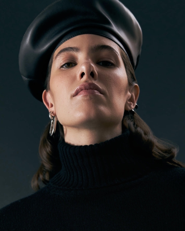 Модные шапки: что носить осенью/зимой 2022