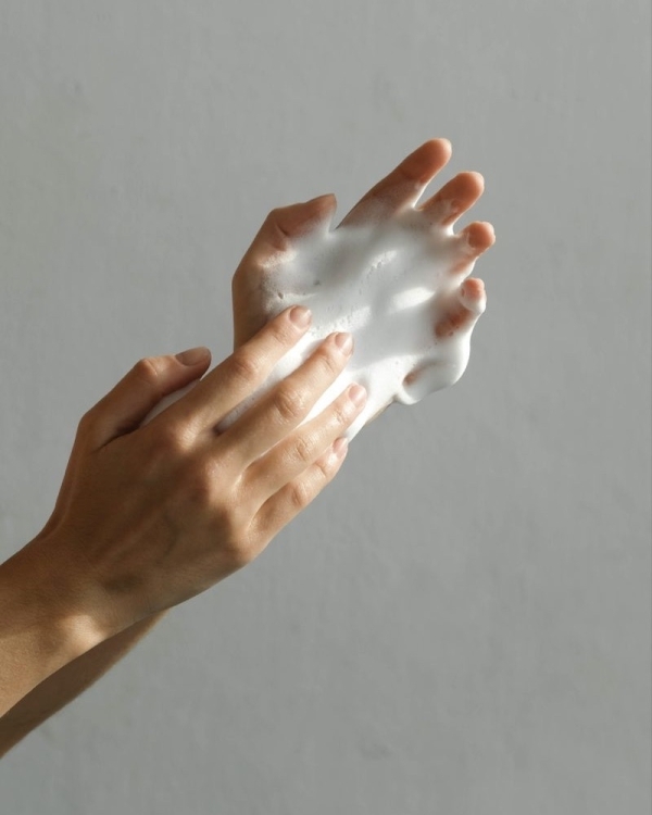 Как стресс влияет на состояние кожи и