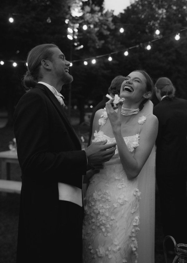 Свадебная церемония в готическом соборе и камерный