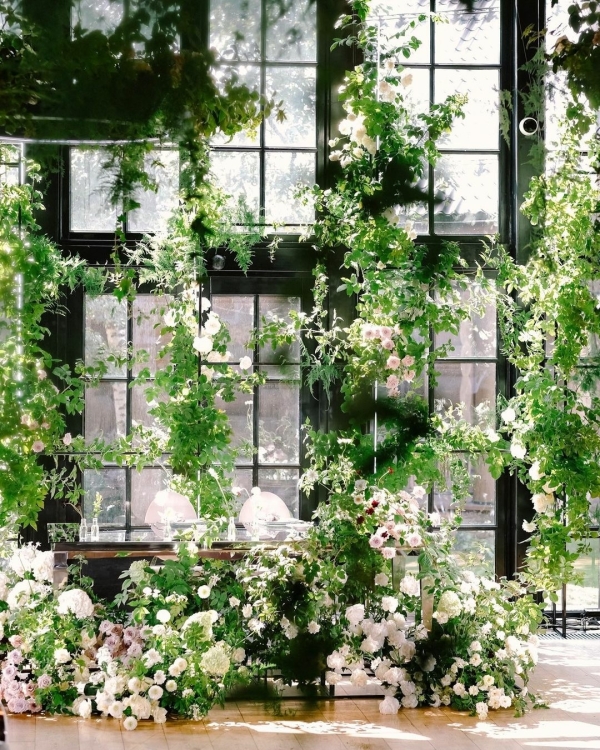 5 самых запоминающихся свадеб сезона 2022 в