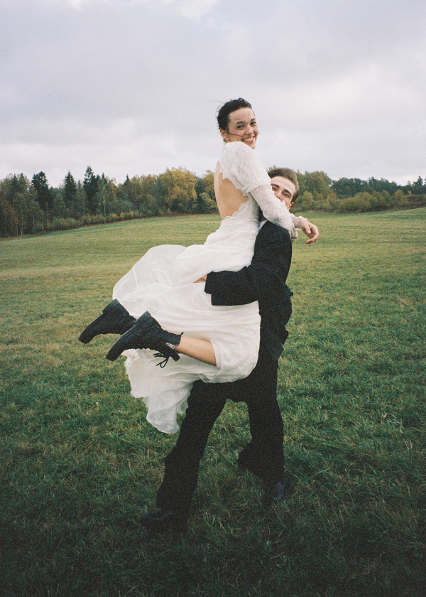 Свадебная съемка в скандинавских пейзажах