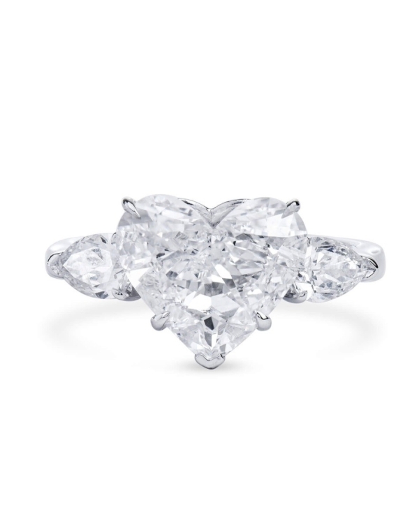 Самые красивые помолвочные кольца российских ювелирных брендов