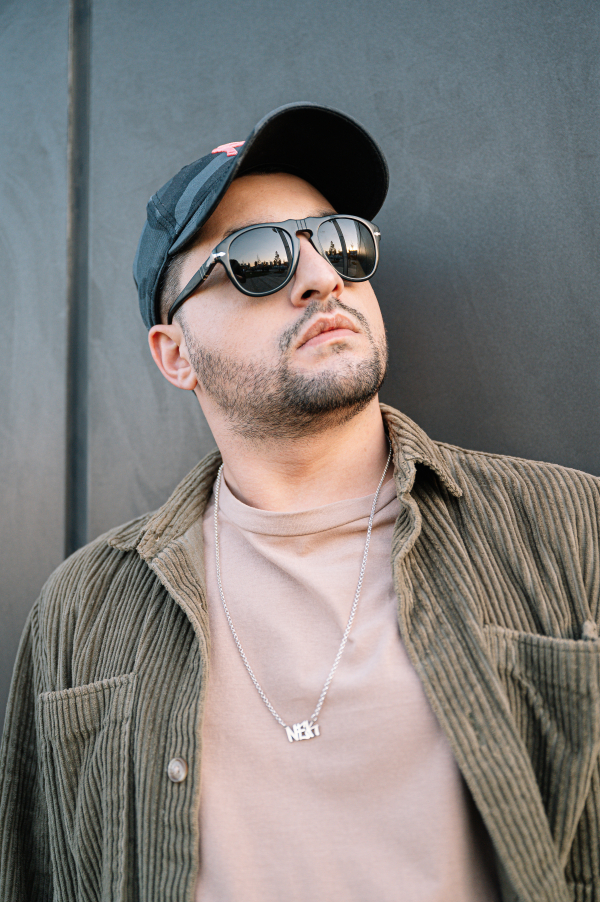 Диджеи Нарек Меликян