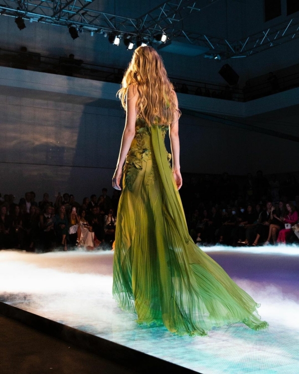 Тренды в прическах и макияже для невест