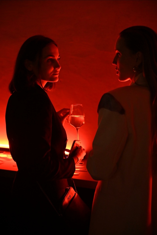 Как прошла первая выставка фотографа Арсения Прусакова