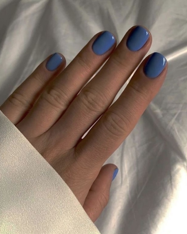 20 актуальных идей маникюра для холодного времени