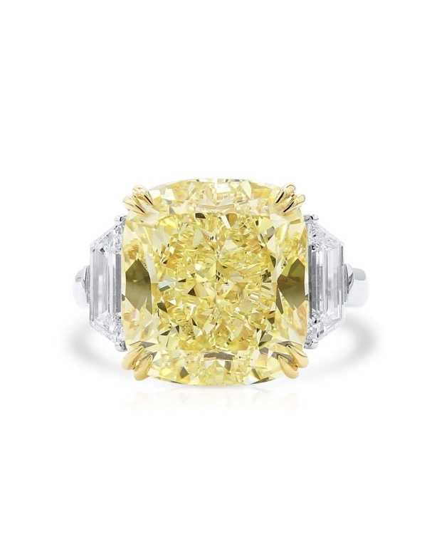 Самые красивые помолвочные кольца российских ювелирных брендов