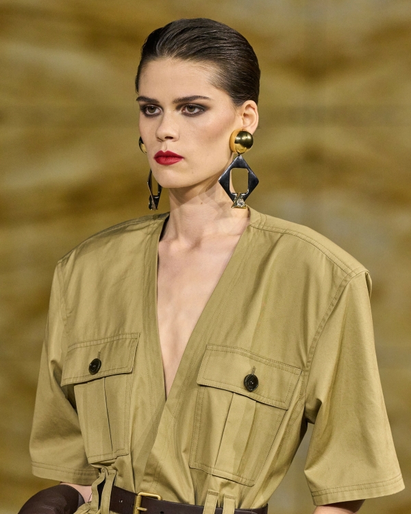 Самые модные укладки с Недель моды — вдохновение