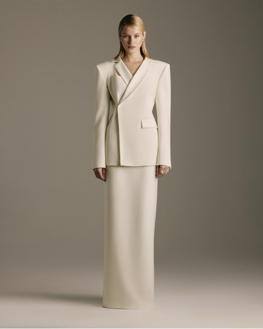 Теплые свадебные образы от российских брендов