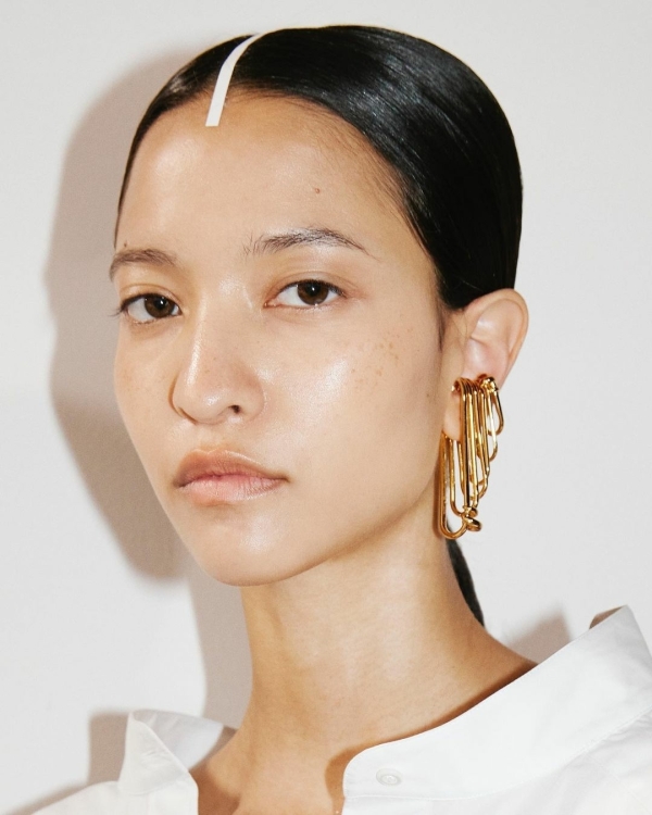 Самые модные укладки с Недель моды — вдохновение