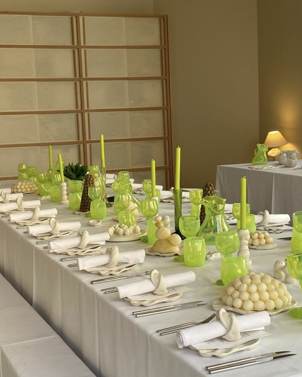 Мандарины, икра и очень много красного: вдохновение