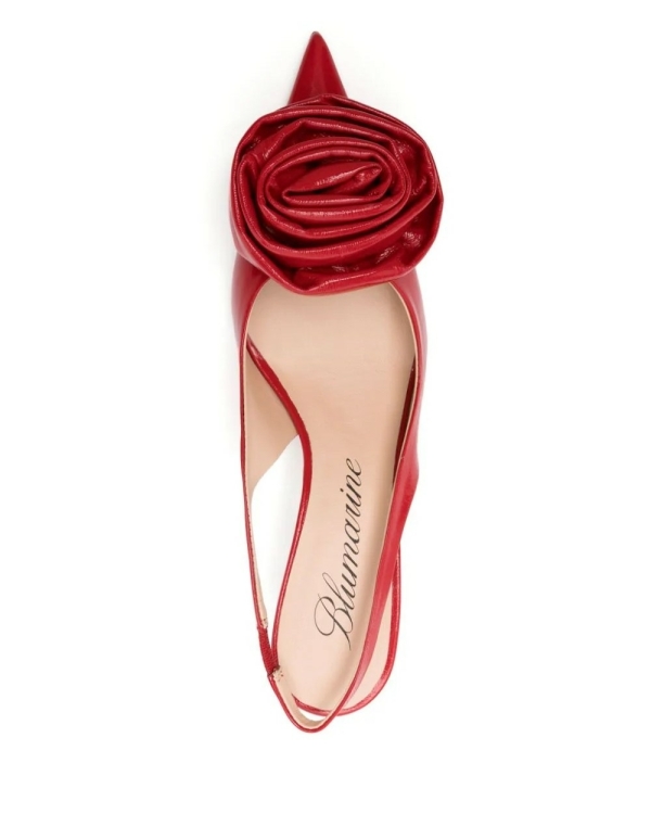 26 красных кожаных вещей, которые точно притянут