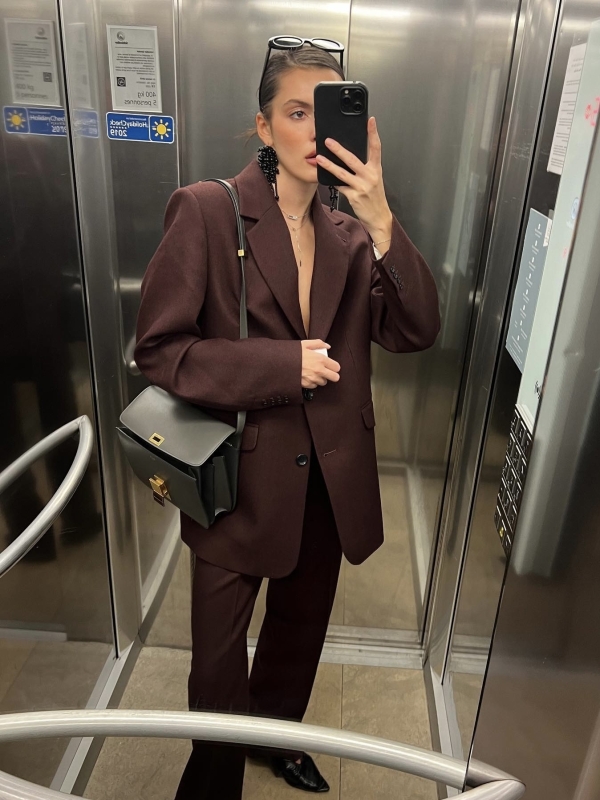 Шоколадный — новый черный: 30 предметов гардероба