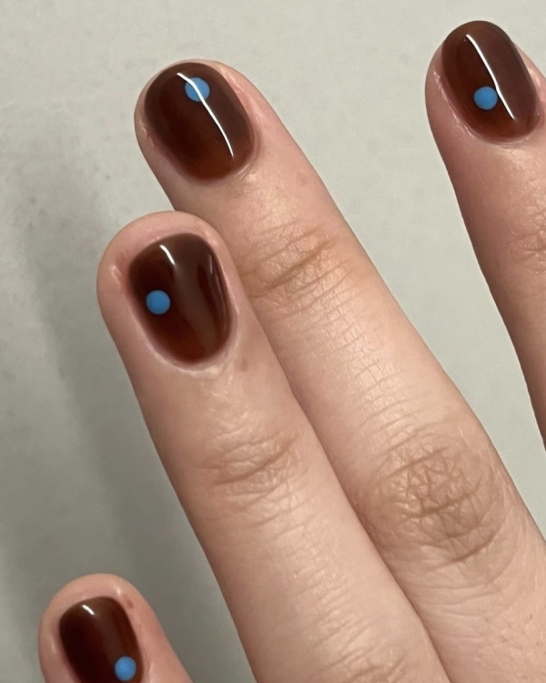 50 оттенков красного, анималистичный принт и стразы: