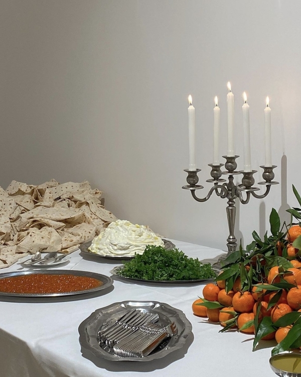 Мандарины, икра и очень много красного: вдохновение