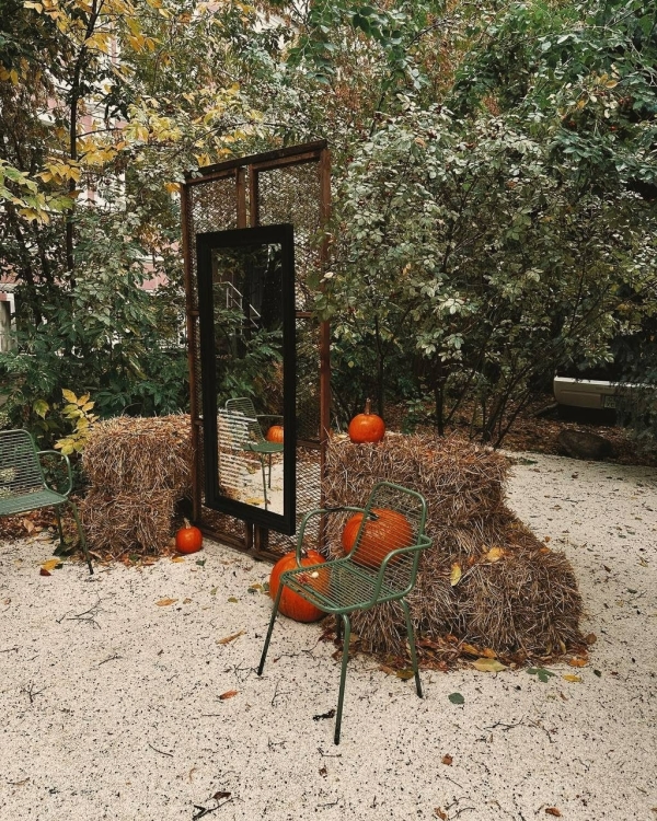 Шампанский ужин, вечеринки в честь Хэллоуина и