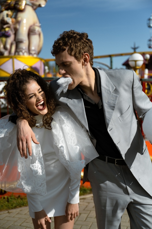 Парк аттракционов и бунтарский дух в новой