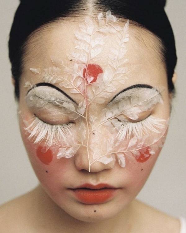 Страшно красиво: 20 небанальных идей макияжа на