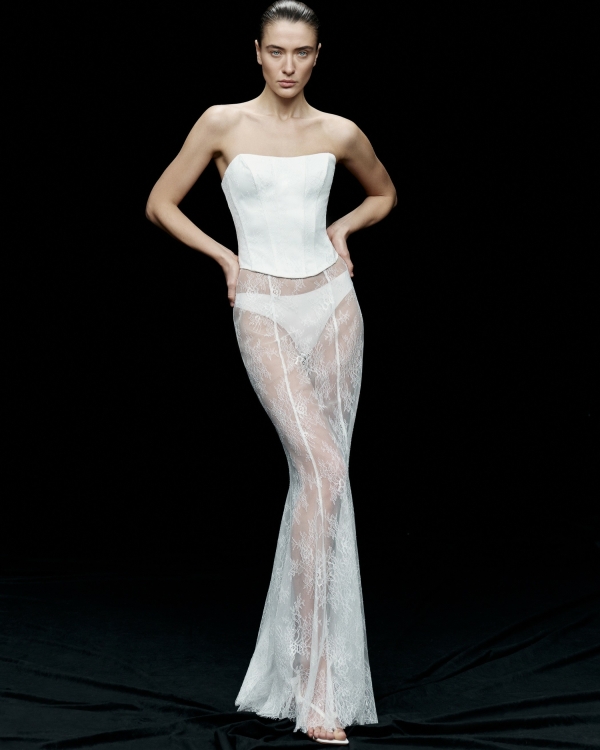 Свадьба, но не в платье: стильные белые