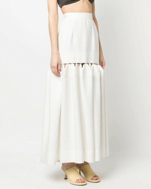 Свадьба, но не в платье: стильные белые