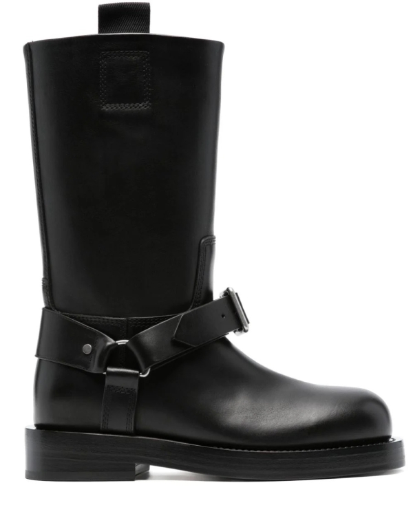 Байкерские сапоги в духе Miu Miu —