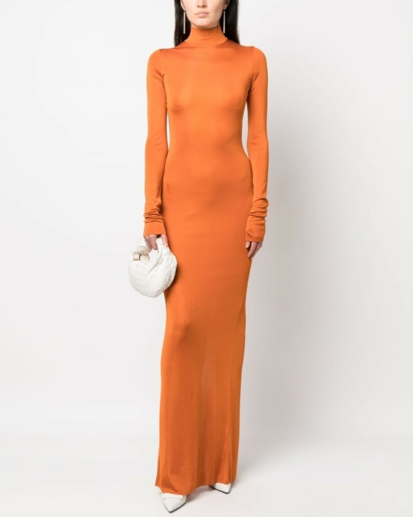 Фиеста, дождливый серый, голубой шамбре: образы для