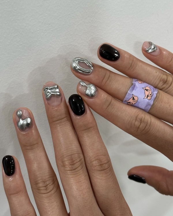 50 оттенков красного, анималистичный принт и стразы: