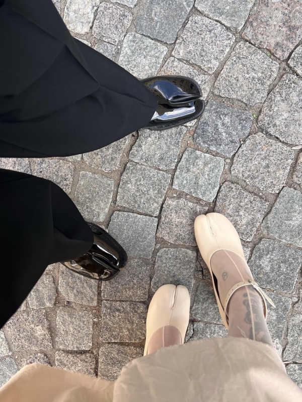 Tabi Shoes: рассказываем, с чем носить самую