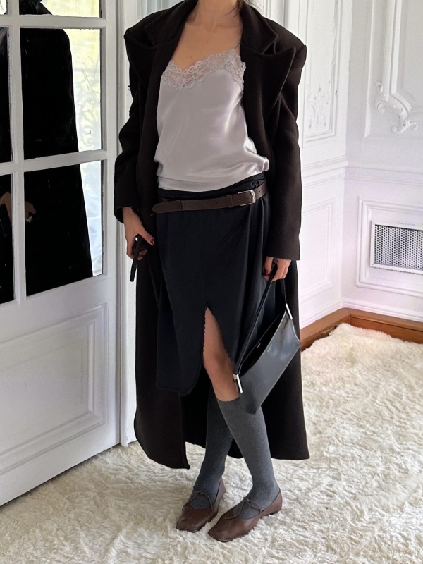 Шоколадный — новый черный: 30 предметов гардероба