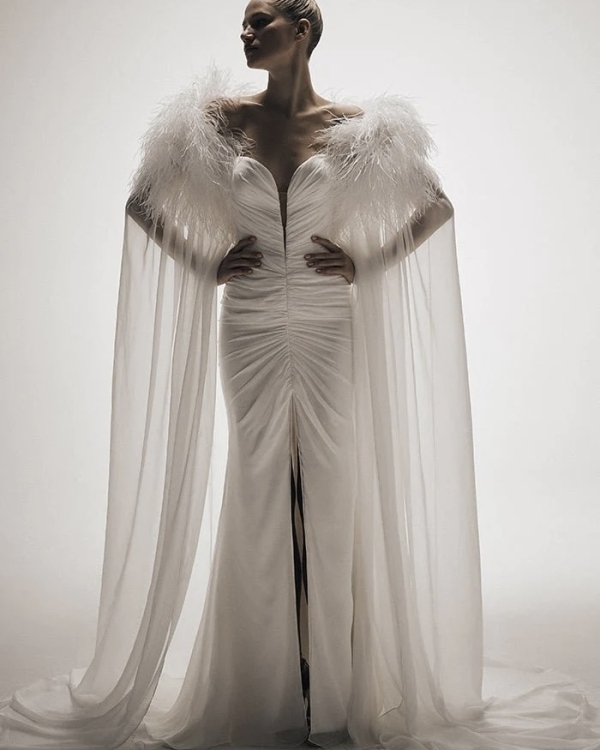 Сила кейпа или как сделать образ невесты