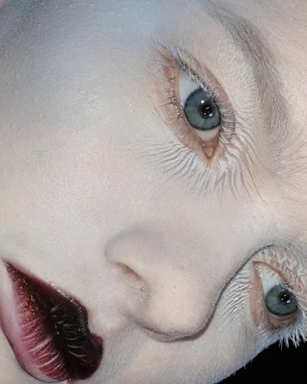 Страшно красиво: 20 небанальных идей макияжа на