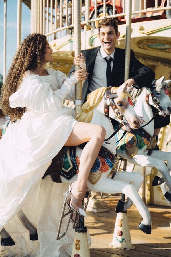 Парк аттракционов и бунтарский дух в новой