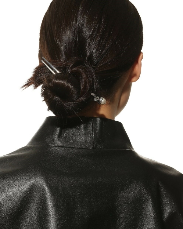 Металлические украшения в волосы — стильный аксессуар для