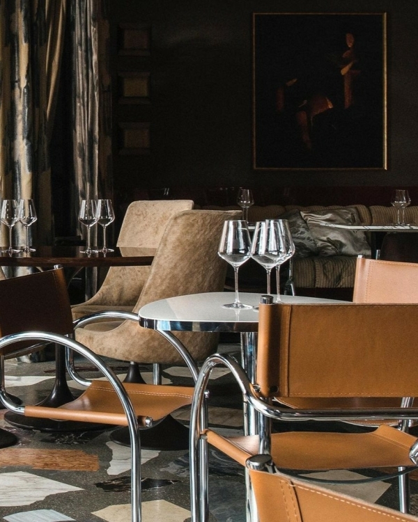 Осень в Петербурге: 8 уютных ресторанов для