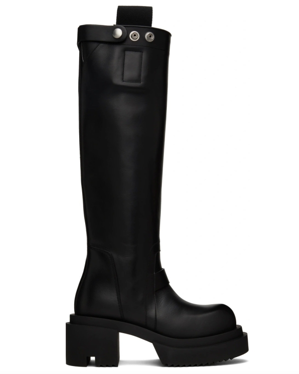 Байкерские сапоги в духе Miu Miu —