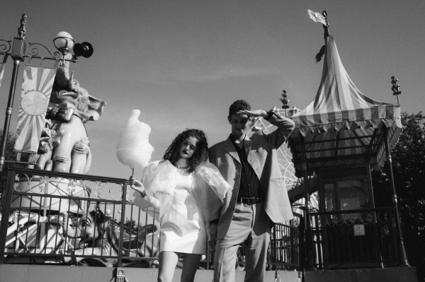 Парк аттракционов и бунтарский дух в новой