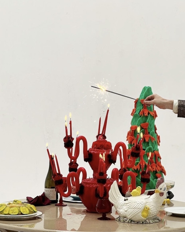 Мандарины, икра и очень много красного: вдохновение