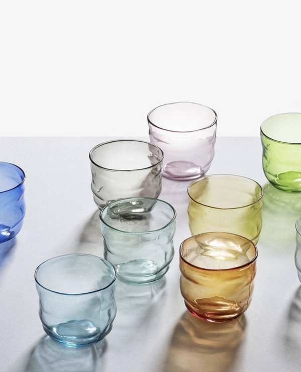 Электроакустический концерт, блины с угрем и маркет