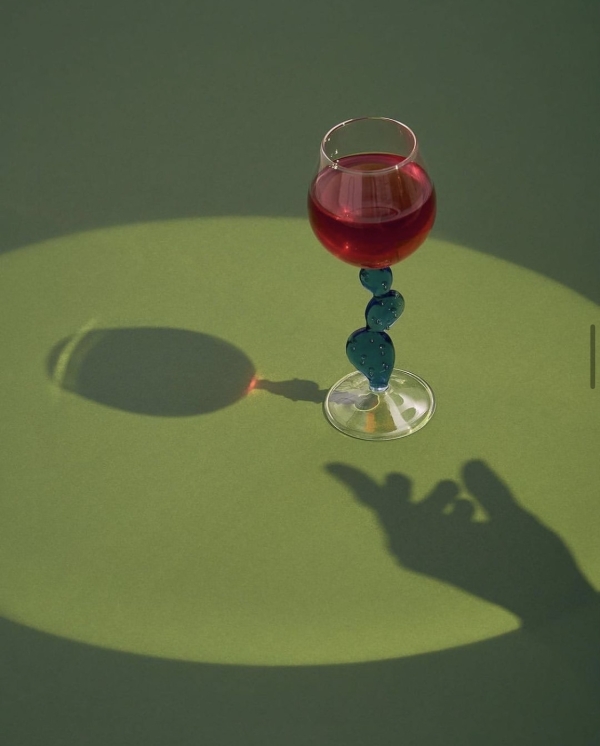 Электроакустический концерт, блины с угрем и маркет