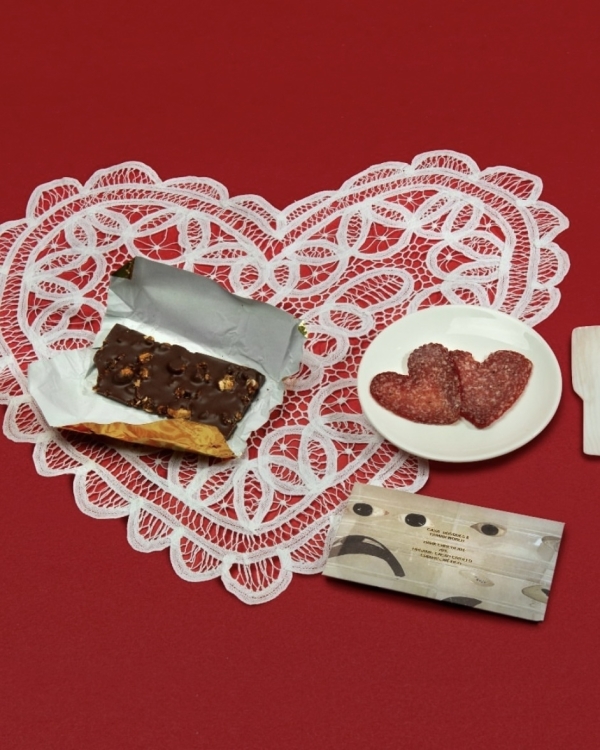 Мандарины, икра и очень много красного: вдохновение