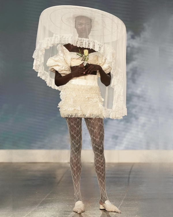 Сейчас самое время: тренды свадебных платьев 2025