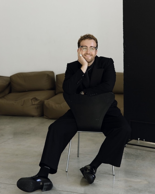 Какого ведущего выбрать на корпоратив 2025? Лучшего!