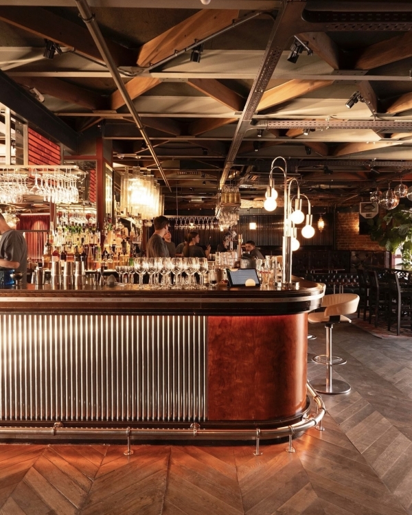 Двигаемся под электронику в «Кристалле», идем на