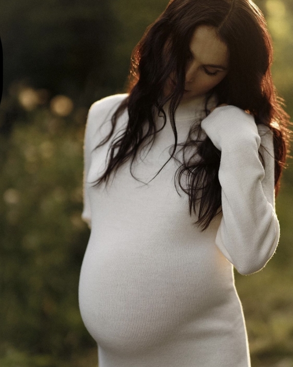 Певица Сати Казанова впервые стала мамой