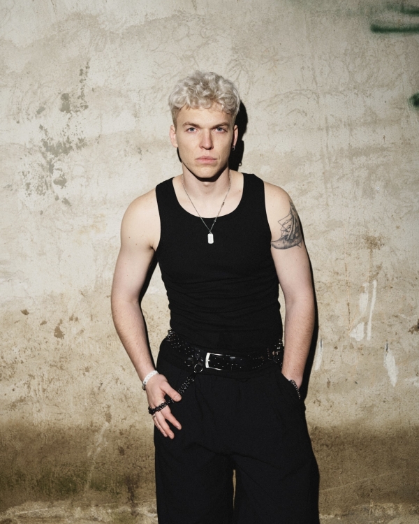 Дневник жениха: DJ Никита Меньшов — о мужском